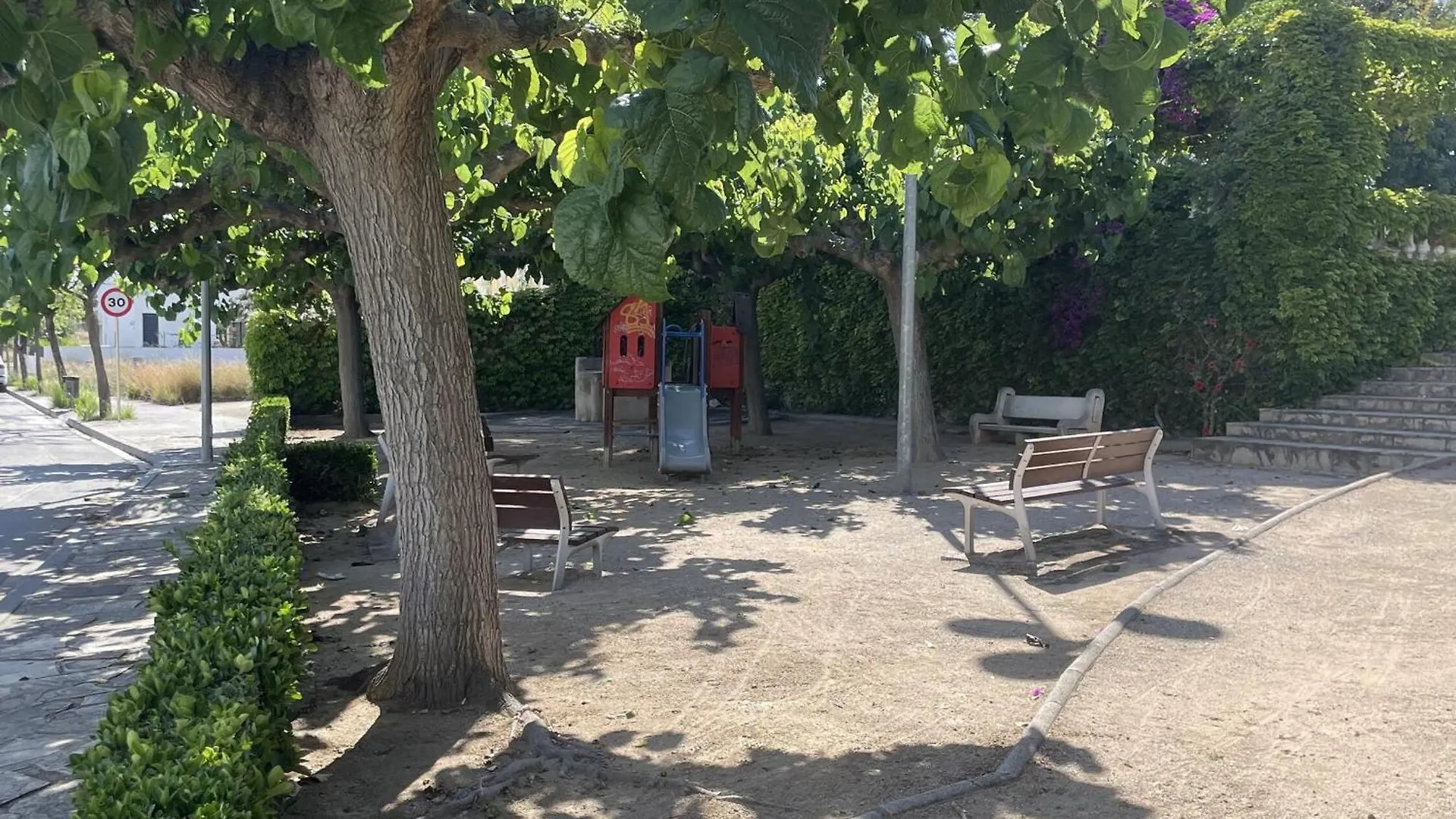 Casa Adosada Cerca Del Mar Con Solarium Y Patio, Ideal Para Vacaciones En Cambrils - Es-9-173 Semesterbostad