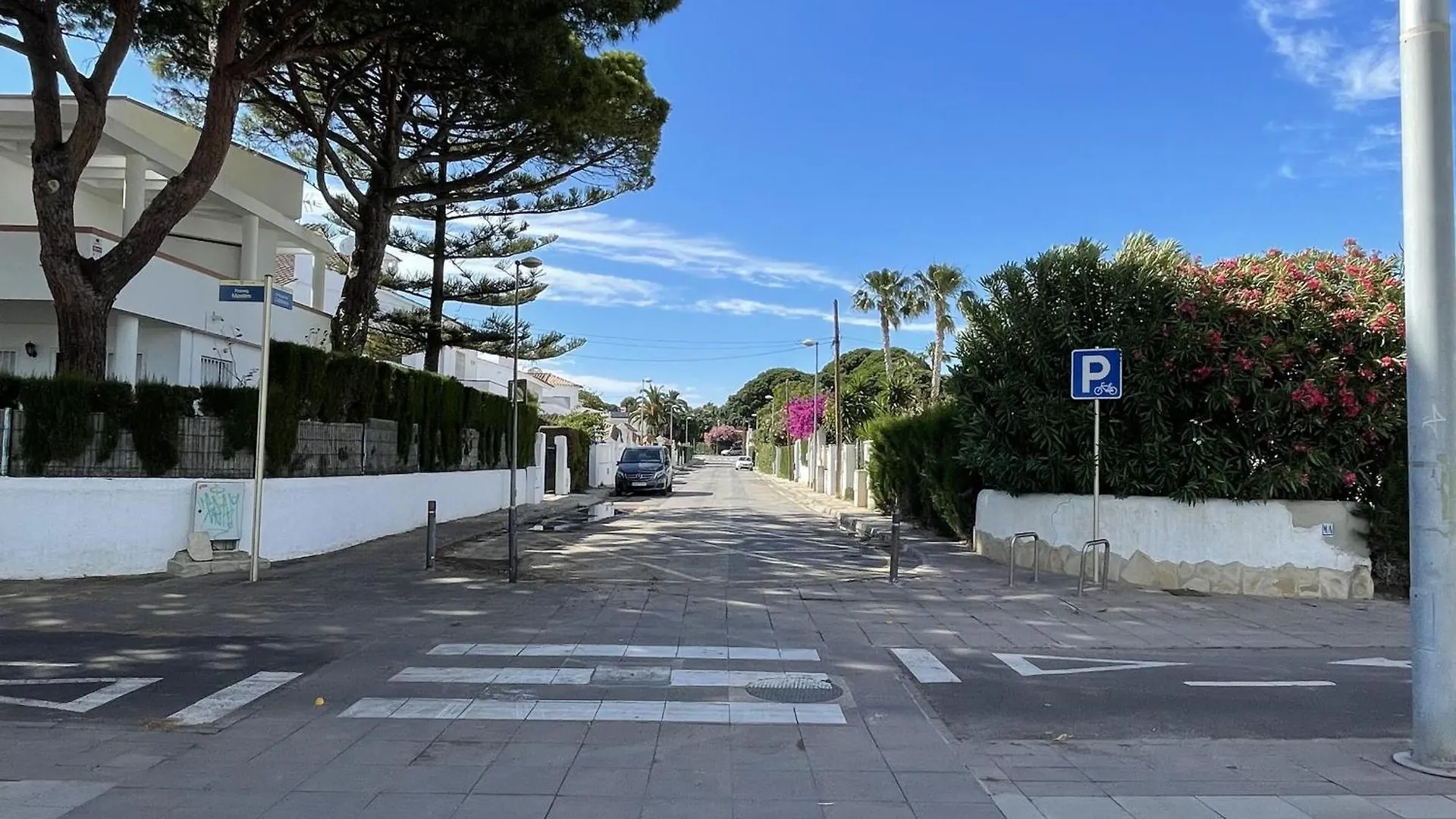 Semesterbostad Casa Adosada Cerca Del Mar Con Solarium Y Patio, Ideal Para Vacaciones En Cambrils - Es-9-173